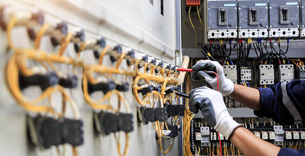 Professional Electrician technician working in Republic, PA